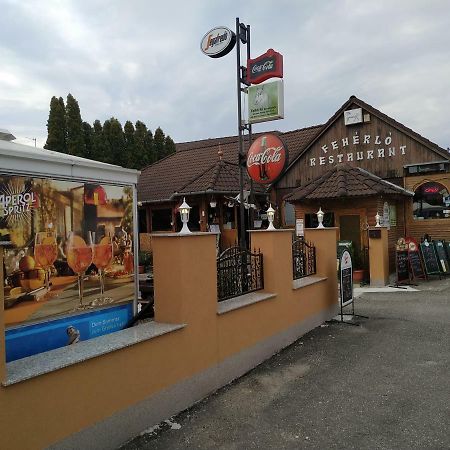 Fehérló Vendégház&Restaurant Buk Exterior foto