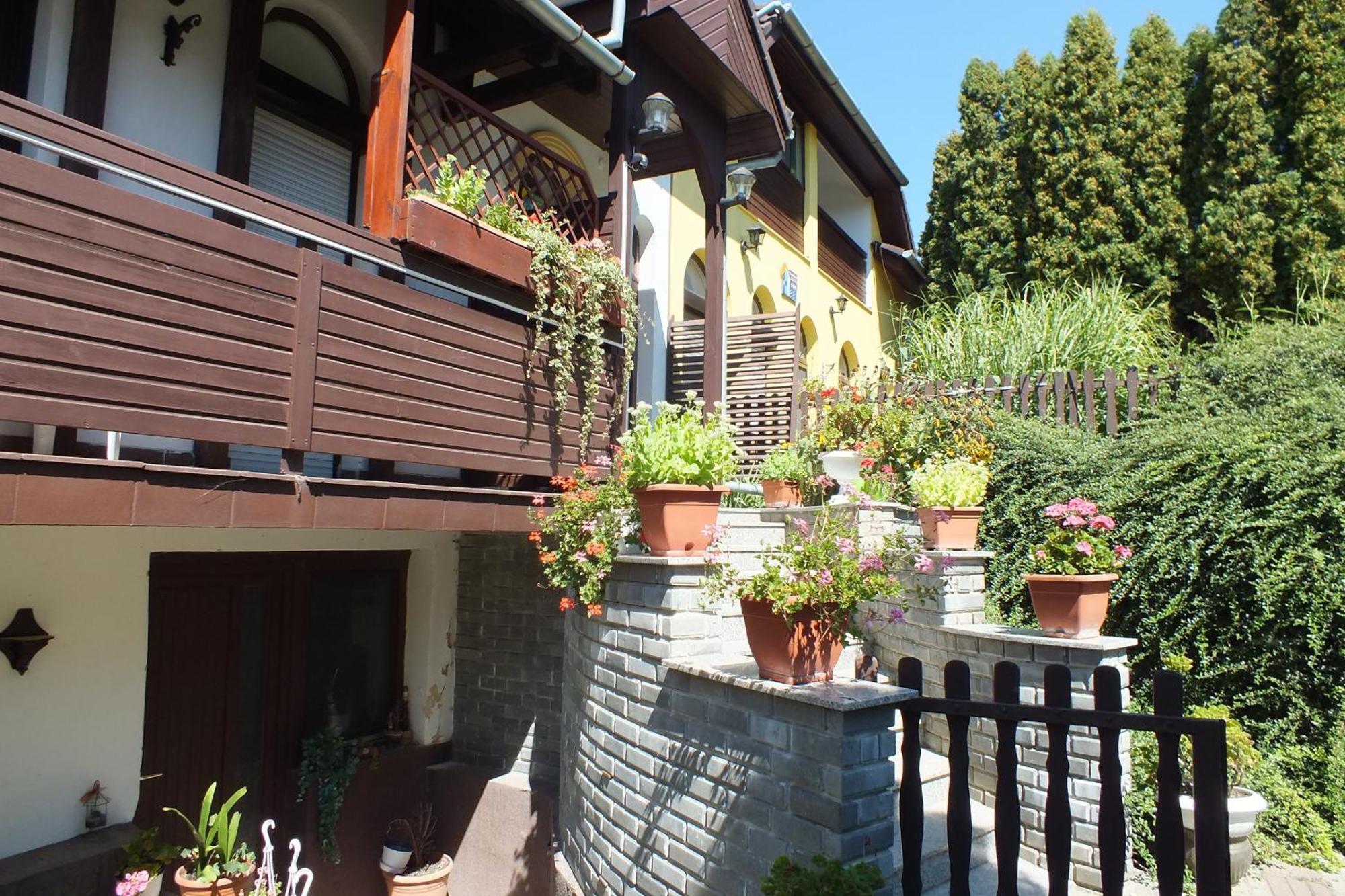 Fehérló Vendégház&Restaurant Buk Exterior foto