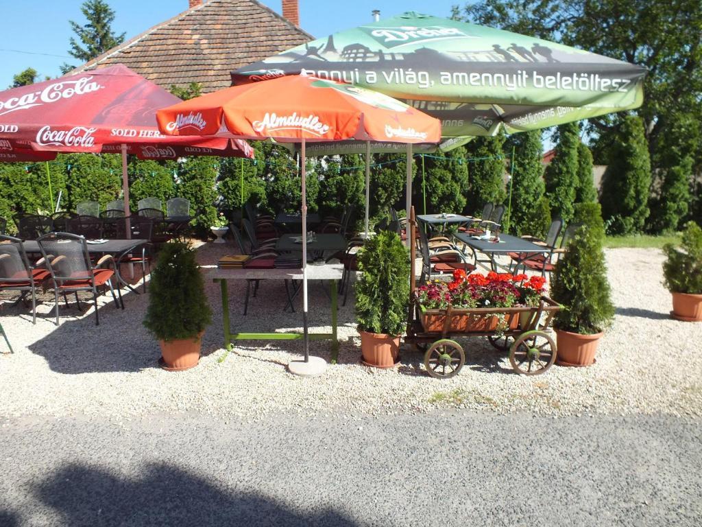 Fehérló Vendégház&Restaurant Buk Exterior foto